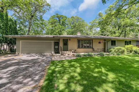 725 N Park Pl, Saint Cloud, MN 56301