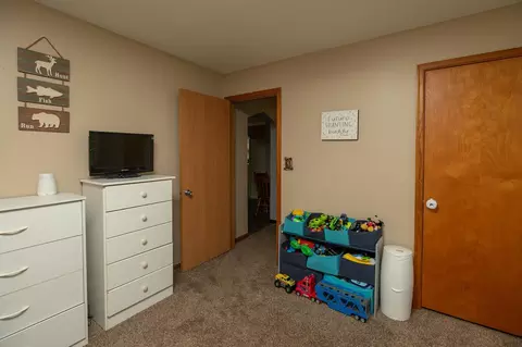Bedroom - 303 E 2nd St, Lyle, MN 55953 photo 4 of 4