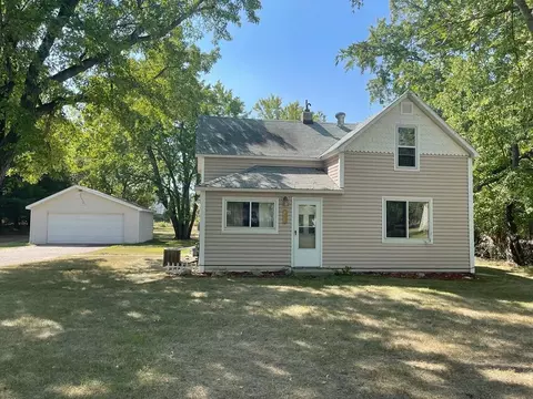 810 Charles St, Park Rapids, MN 56470