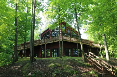 2207 Barron Polk St, Cumberland, WI 54829
