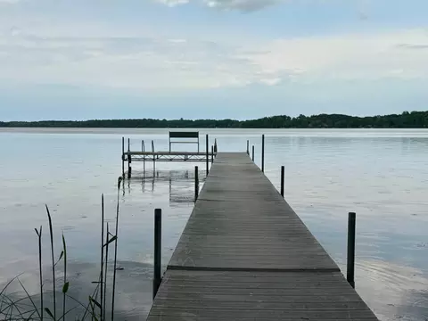 7268 Green Lake Shore Dr NW, Princeton, MN 55371