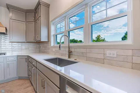 4740 Hampton Loop S, Moorhead, MN 56560 photo 6
