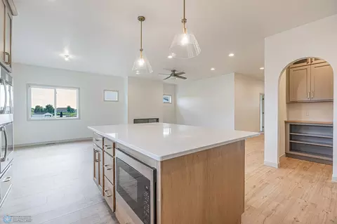 4740 Hampton Loop S, Moorhead, MN 56560 photo 7