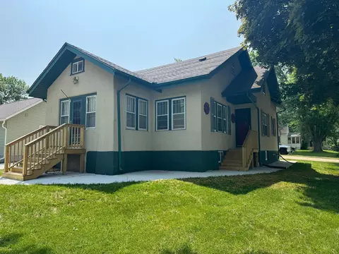 1315 Clark St W, Albert Lea, MN 56007