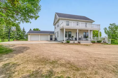 1782 225th St N, Hawley, MN 56549
