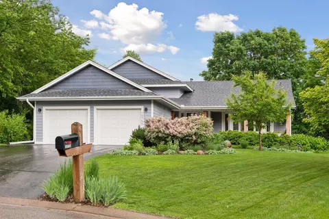 10755 55th Pl N, Plymouth, MN 55442