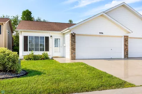 3996 33rd St S, Fargo, ND 58104