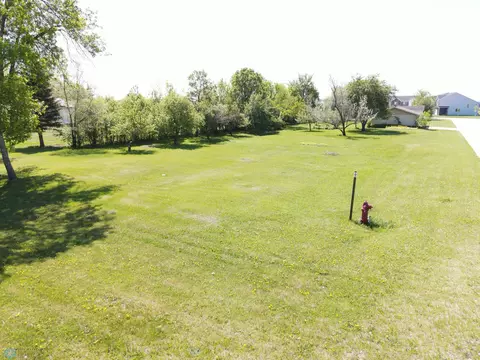 2786 S 64th Ave S, Fargo, ND 58104 photo 2