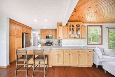Kitchen - 21784 658th Ave, Darwin, MN 55324 photo 2 of 3