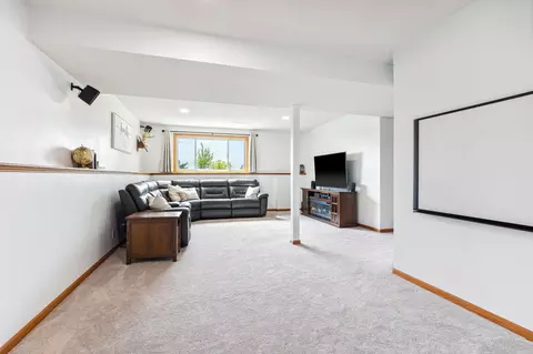 Living - 21784 658th Ave, Darwin, MN 55324 photo 3 of 4