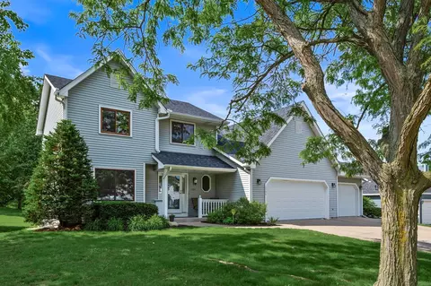 1784 Windjammer Dr, Woodbury, MN 55125