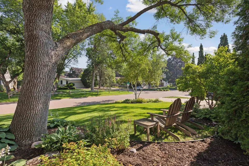  5505 Countryside Rd, Edina, MN 55436 photo 4