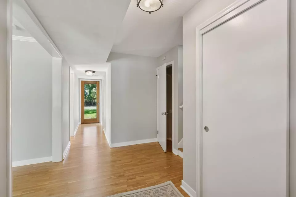  5505 Countryside Rd, Edina, MN 55436 photo 5