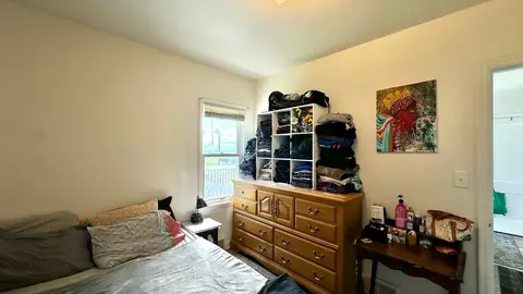 Bedroom - 2212 Springvale Ct, Duluth, MN 55811 photo 2 of 5