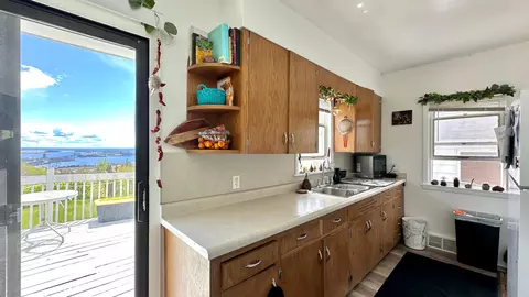 Kitchen - 2212 Springvale Ct, Duluth, MN 55811 photo 5 of 6