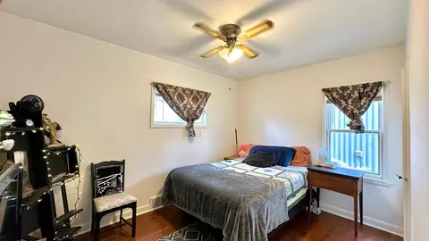 Bedroom - 2212 Springvale Ct, Duluth, MN 55811 photo 3 of 5