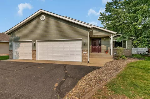 1506 6th Ave N, Sartell, MN 56377
