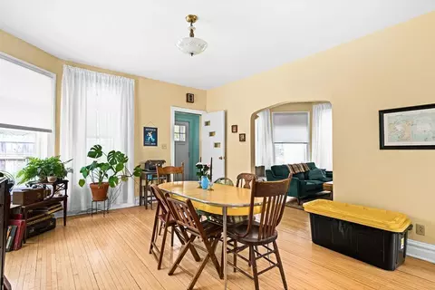 Dining - 714 E 5th St, Duluth, MN 55805 photo 2 of 4