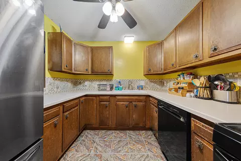 2413 Larson Ave, Albert Lea, MN 56007 photo 5