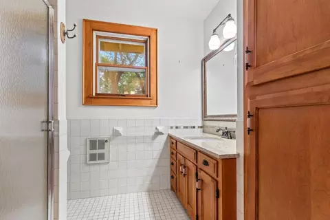 5190 Saint Albans Bay Rd, Excelsior, MN 55331 photo 49
