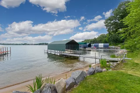 5190 Saint Albans Bay Rd, Excelsior, MN 55331 photo 5