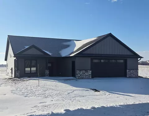 1202 15th St NE, Kasson, MN 55944