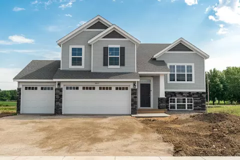 19919 English Ln N, Forest Lake, MN 55025