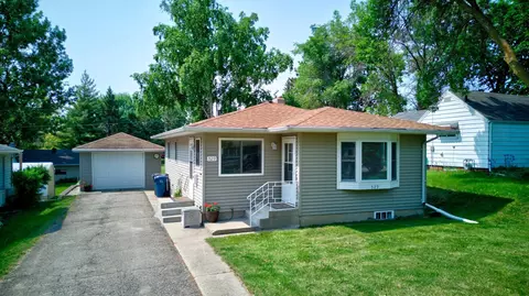 529 W Douglas Ave, Fergus Falls, MN 56537