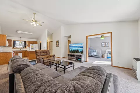 Living - 983 County Road D E, Maplewood, MN 55109 photo 1 of 2