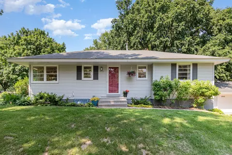16522 Elm Dr, Minnetonka, MN 55345