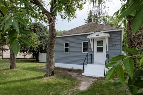 359 5th St NW, Perham, MN 56573
