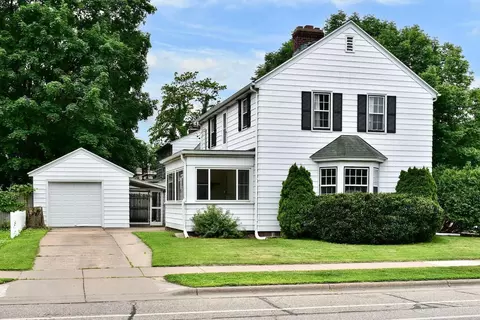 252 Market St, Winona, MN 55987