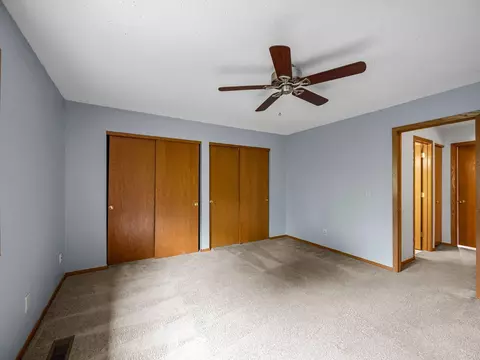 Bedroom - 1626 Raindrop Dr, Eagan, MN 55121 photo 2 of 5