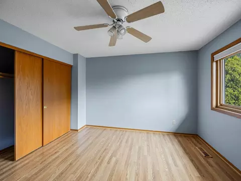 Bedroom - 1626 Raindrop Dr, Eagan, MN 55121 photo 4 of 5
