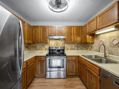 Kitchen - 1626 Raindrop Dr, Eagan, MN 55121 photo 2 of 2