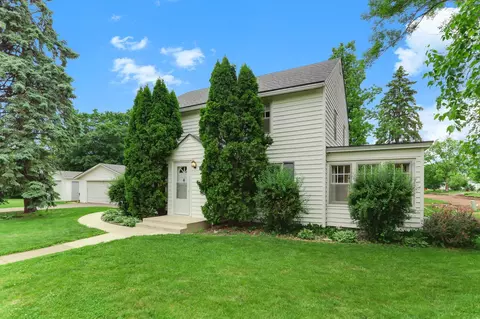 1206 2nd St W, Hastings, MN 55033