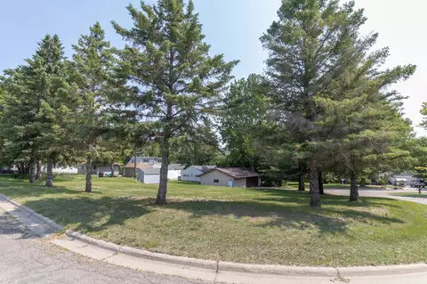 1125 Calvin Cir, Fergus Falls, MN 56537