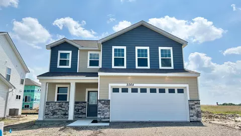 2064 Aquarius Dr, Shakopee, MN 55379