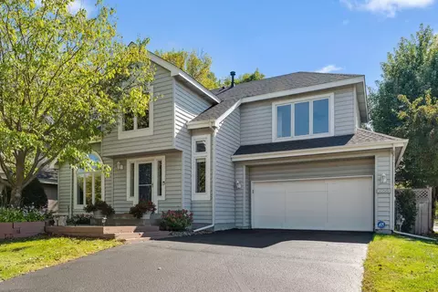 15655 17th Pl N, Plymouth, MN 55447