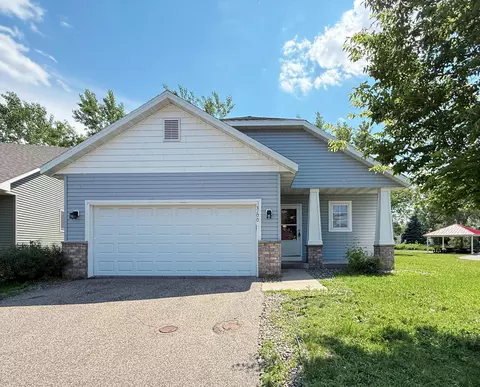 3100 212th St W, Farmington, MN 55024