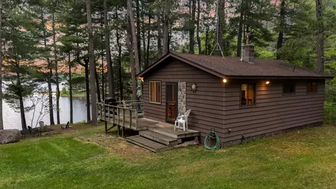 2255 Cabin Cir, Makinen, MN 55763