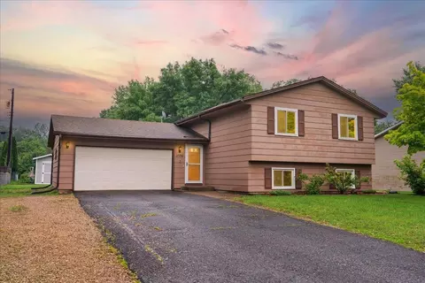 Exterior - 11530 Jersey Ave N, Champlin, MN 55316 photo 5 of 5