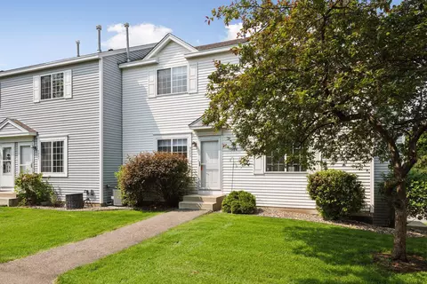 9097 Terra Verde Trl, Eden Prairie, MN 55347