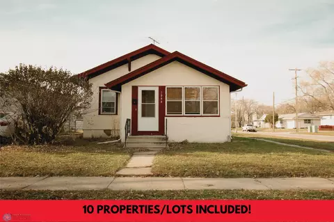 1044 16 St N, Fargo, ND 58102