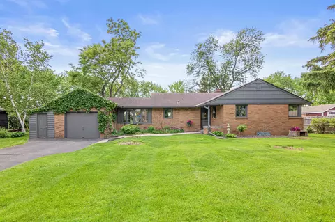 6256 Rivlyn Ave NW, Ramsey, MN 55303