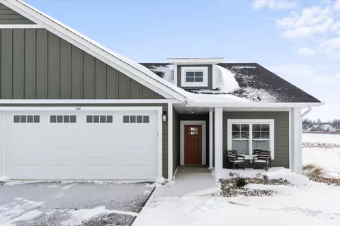 414 Ford St E, Northfield, MN 55057