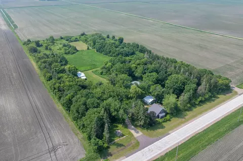 43867 County Road 15, Nicollet, MN 56074