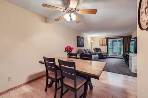 Dining - 3420 Golfview Dr #117, Eagan, MN 55123 photo 2 of 4