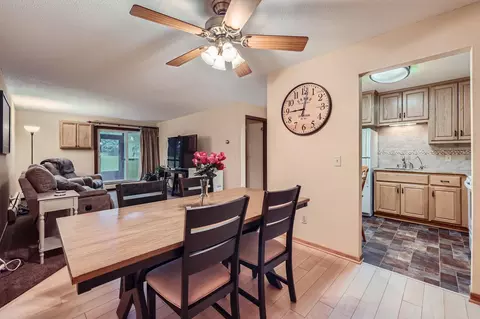 Dining - 3420 Golfview Dr #117, Eagan, MN 55123 photo 3 of 4