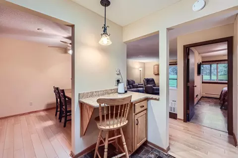 Entry Way - 3420 Golfview Dr #117, Eagan, MN 55123 photo 1 of 2